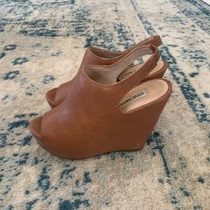 Steve Madden wedges